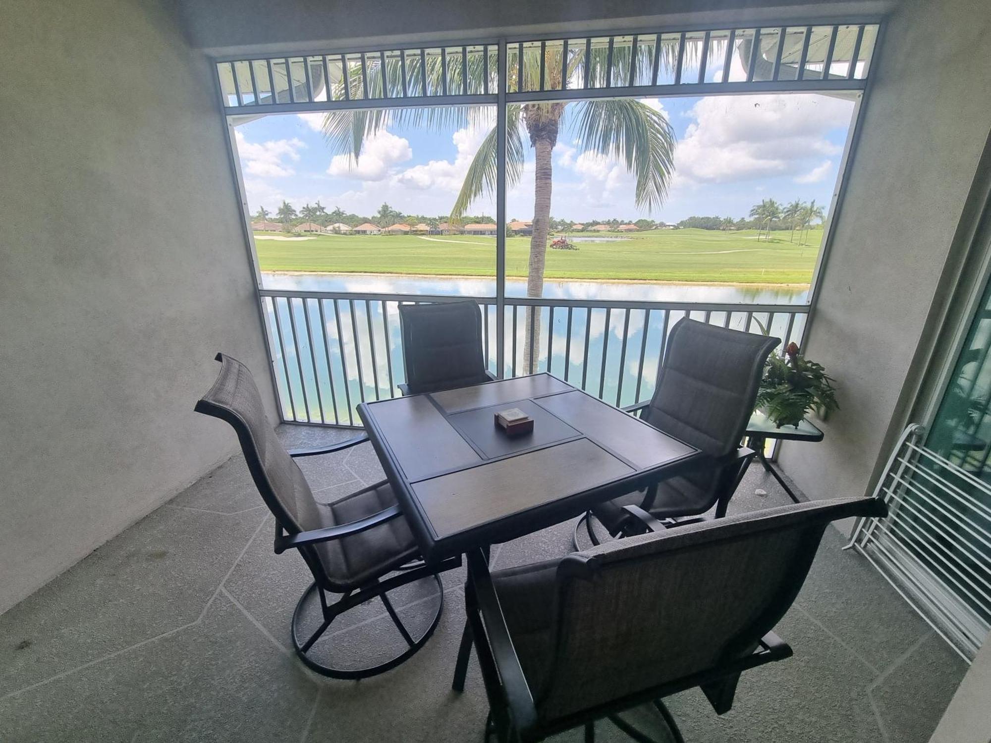 Stunning 2-Bedroom Plus Den Condo In Greenlinks Resort North North Naples Екстериор снимка