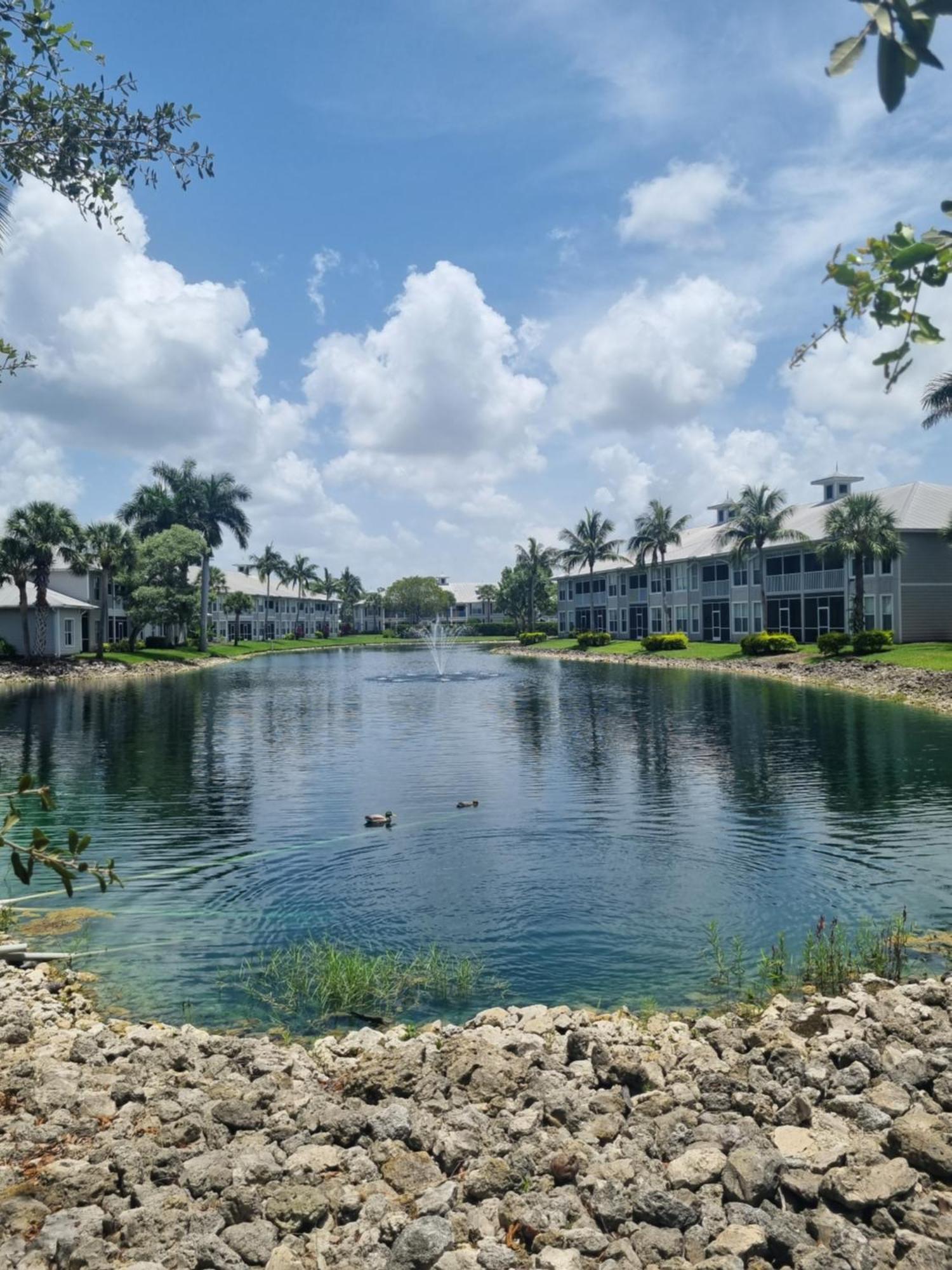 Stunning 2-Bedroom Plus Den Condo In Greenlinks Resort North North Naples Екстериор снимка